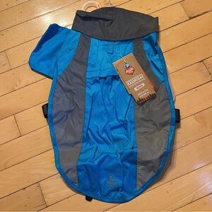 Arcadia Trail NWT Dog Raincoat High Visibility Blue Packable Jacket Size M
